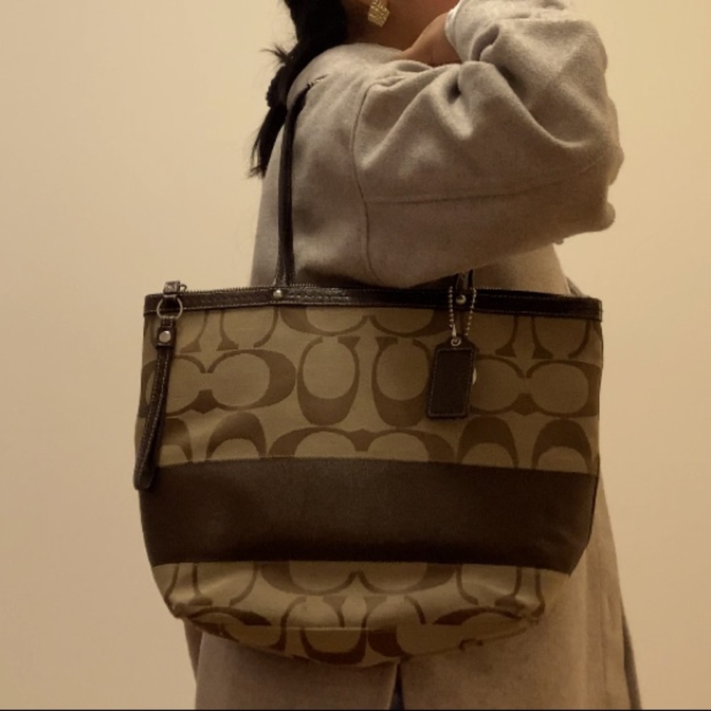 Coach bag - Picture 2 of 4
